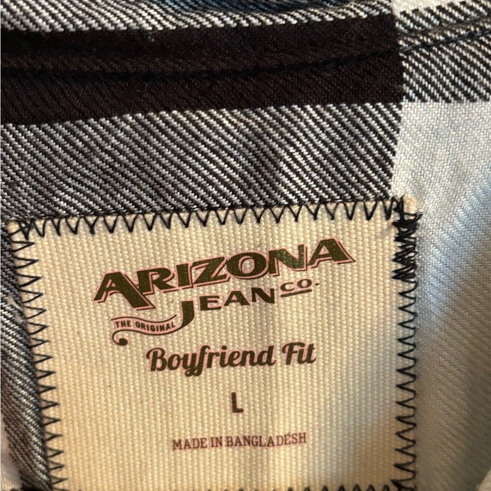 Women’s shirt